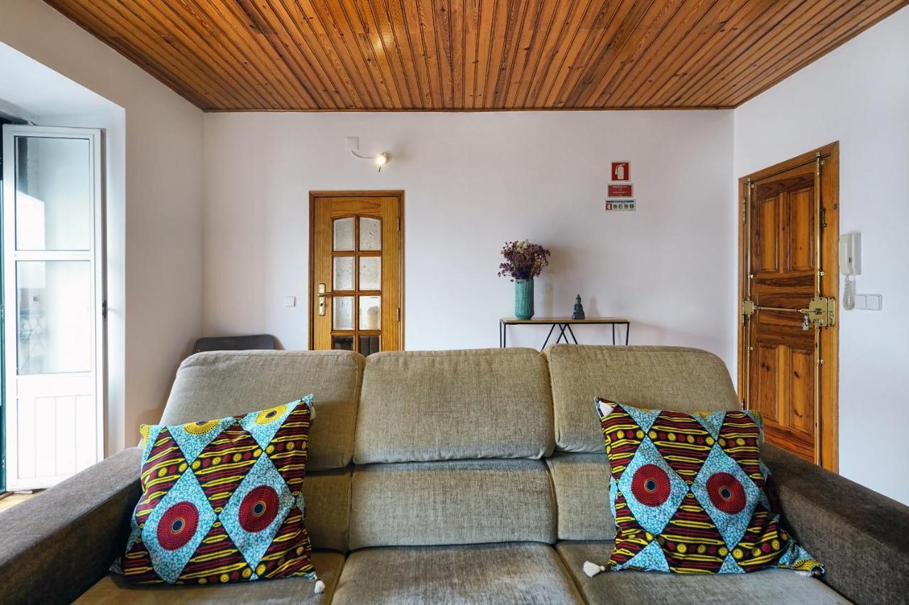 Apolonia Train Spot Apartment Lisbon Exterior photo